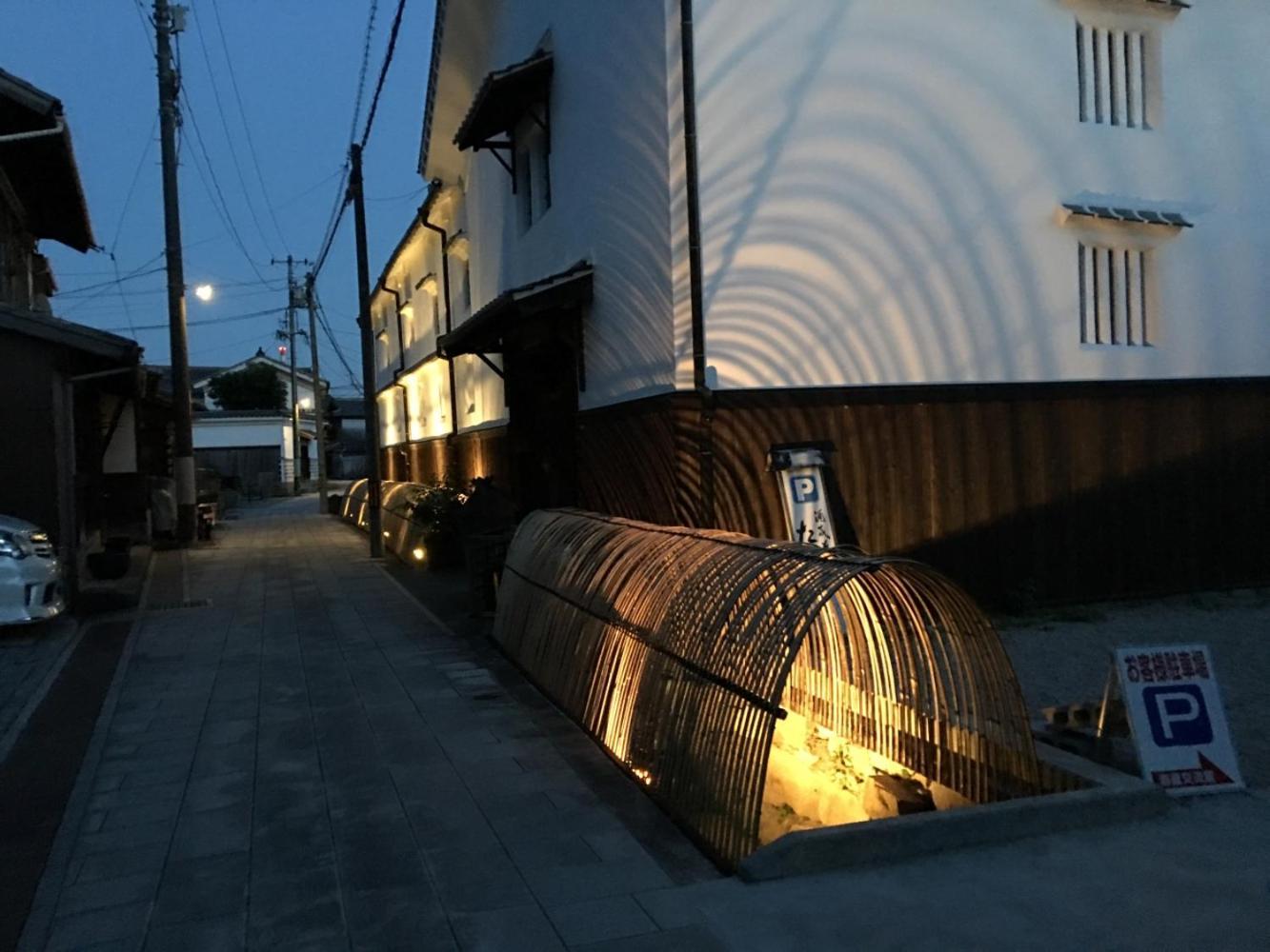 Vessel Inn Hiroshima Station Екстер'єр фото